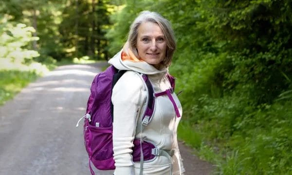 Catherine Schopfer, Online cancer coach hiking